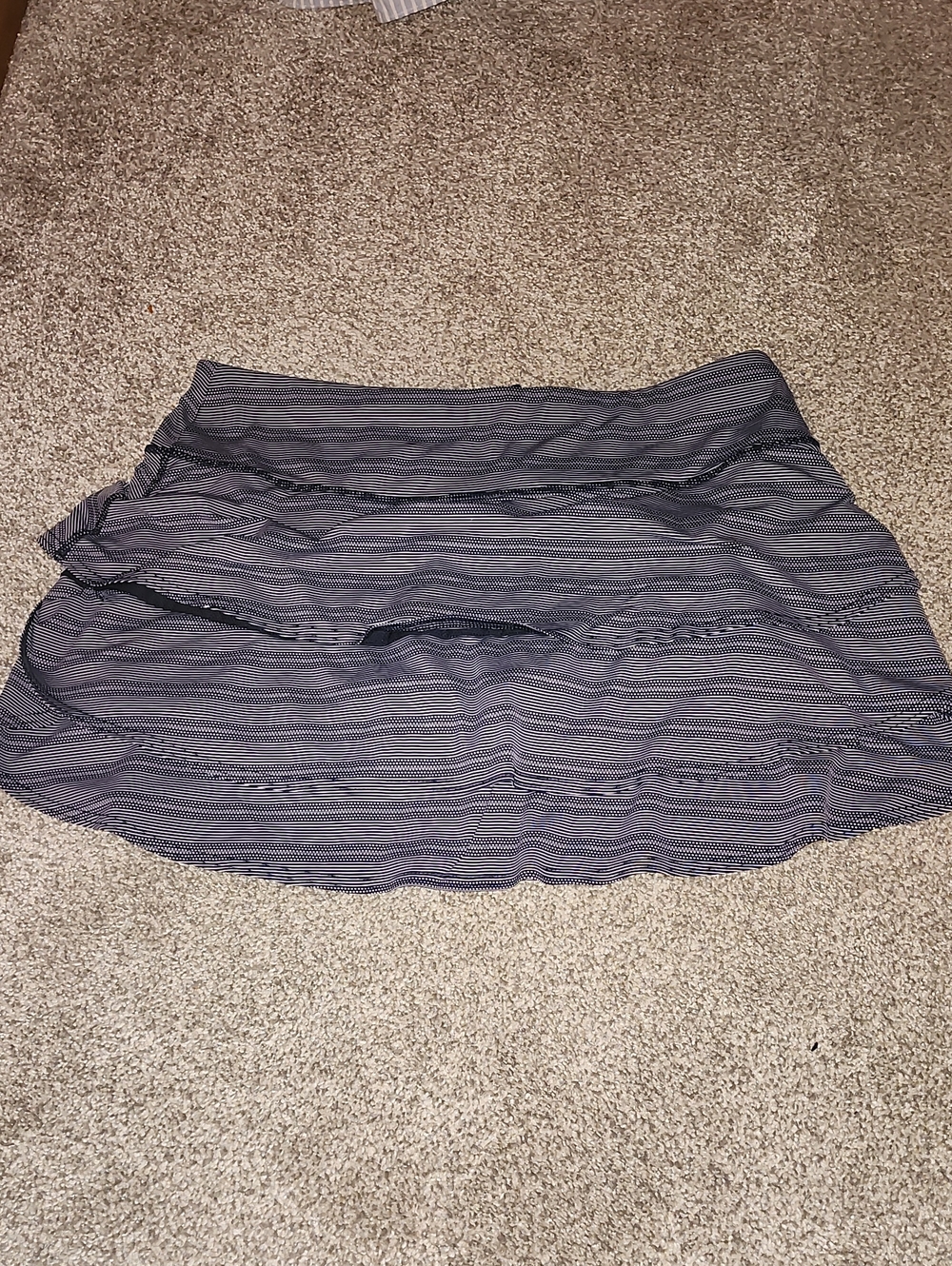 Athleta Navy Striped Skort Size Large